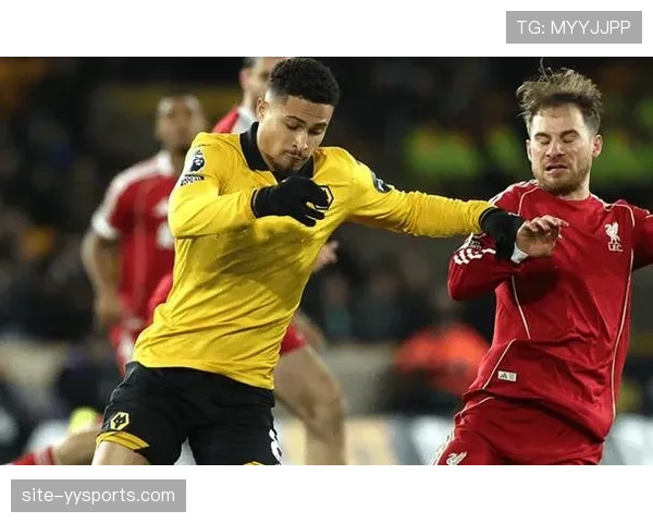 狼队客场四球惨败西汉姆联 三中卫体系被边路传中战术击溃